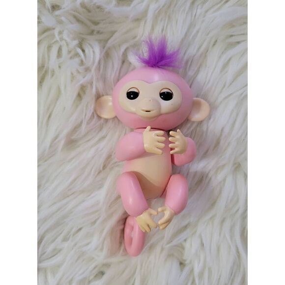 WowWee Fingerlings Bella Interactive Baby Monkey Toy Works - Picture 3 of 7